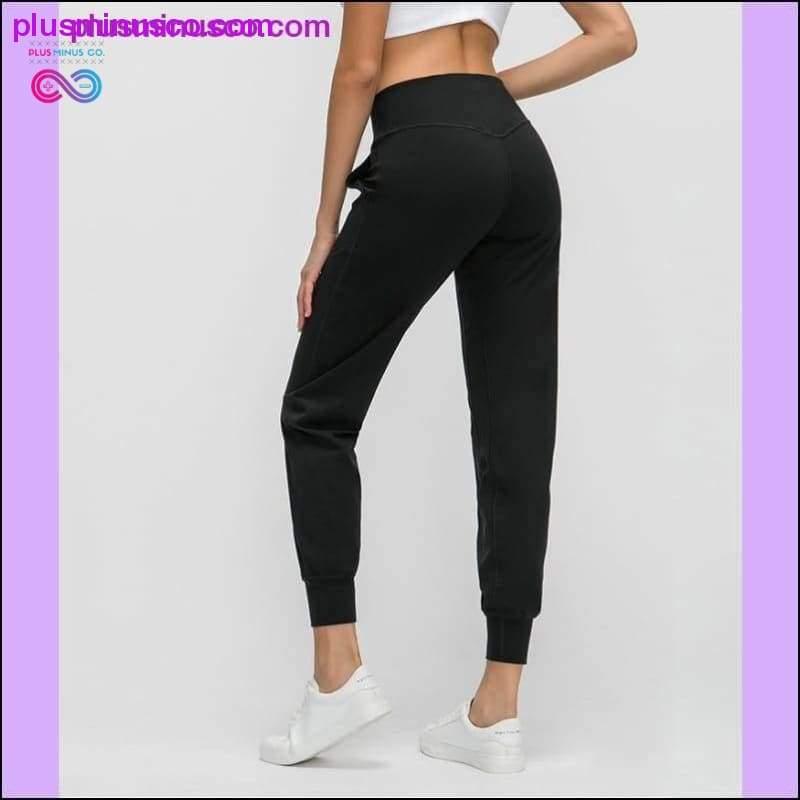 Women Naked-feel Fabric Loose Fit Sport Leggings - plusminusco.com