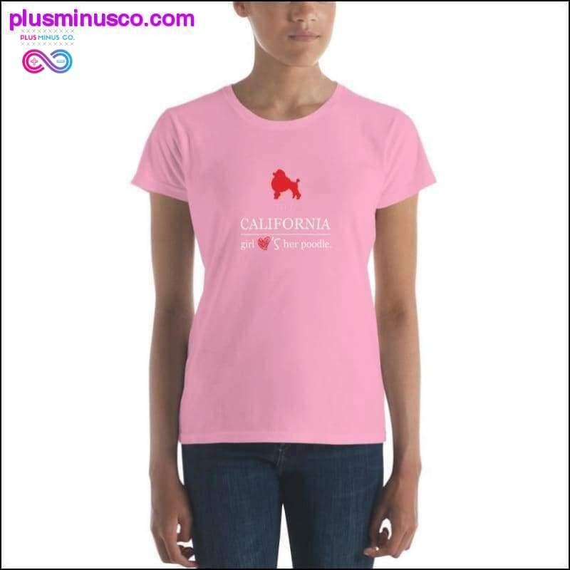 Kortermet t-skjorte for kvinner - plusminusco.com